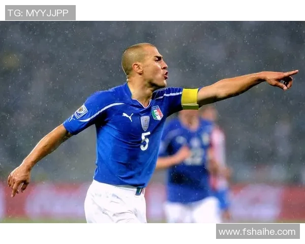 欧洲红魔足球明星的辉煌历程与传奇瞬间解析 欧洲红魔足球明星的辉煌历程与传奇瞬间解析