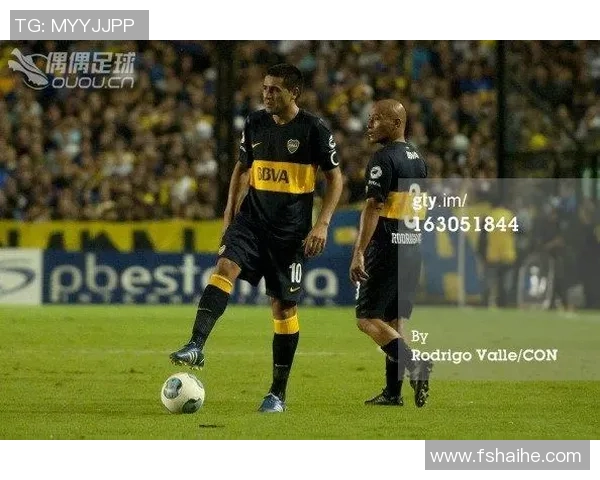 足球明星威杰卡尔的传奇之路与辉煌成就揭秘 足球明星威杰卡尔的传奇之路与辉煌成就揭秘